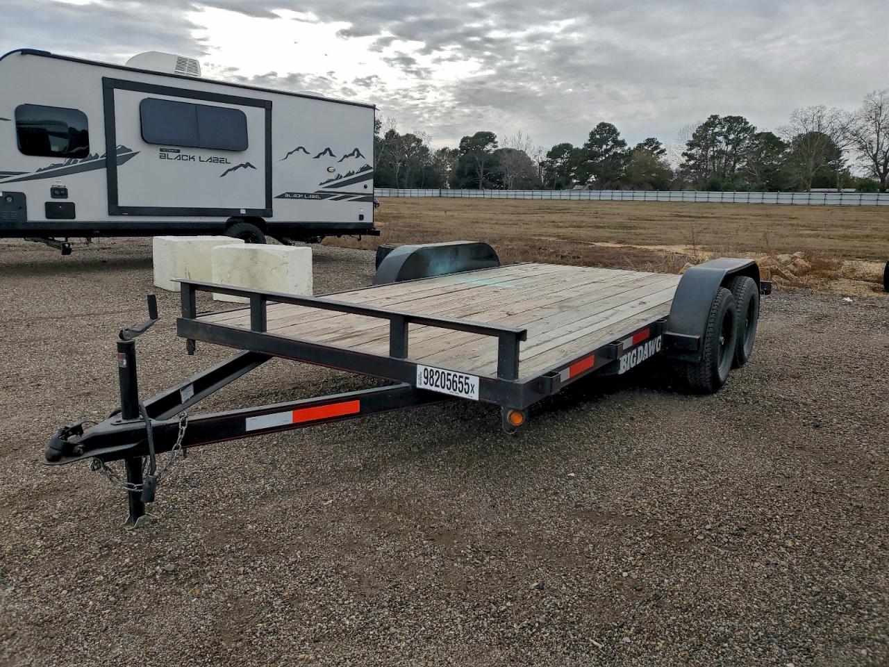 Unknown Trailer Image 2