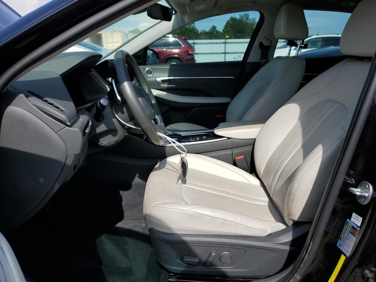 Hyundai SONATA Limited Image 2