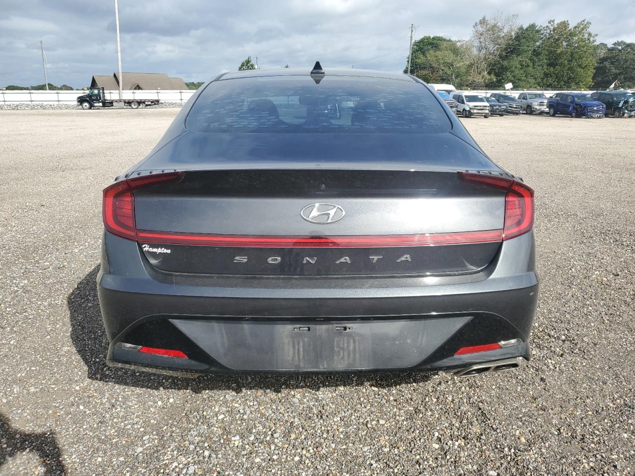 Hyundai SONATA Sel Image 8