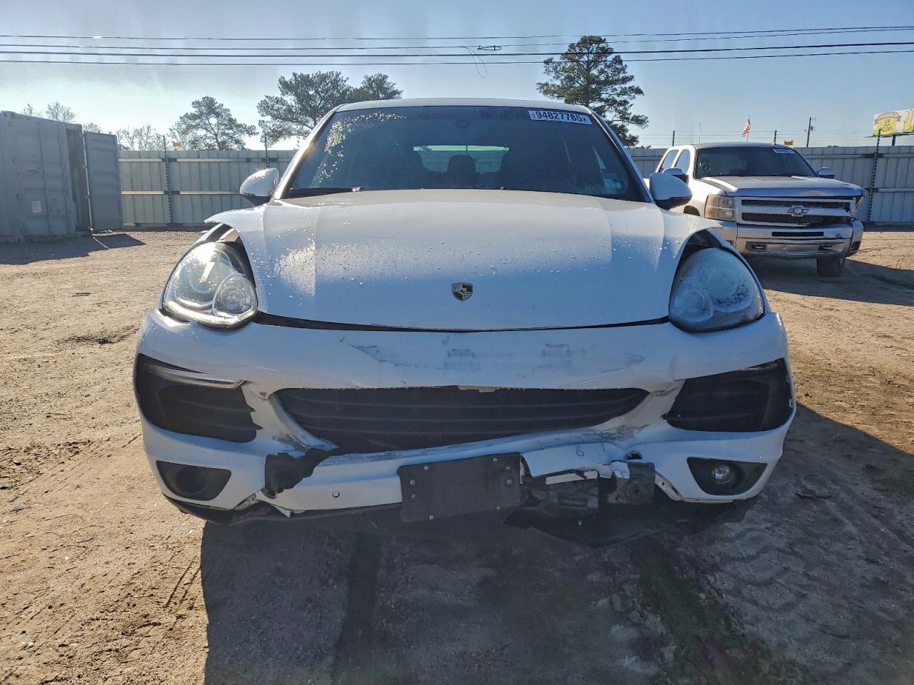 Porsche Cayenne Image 12