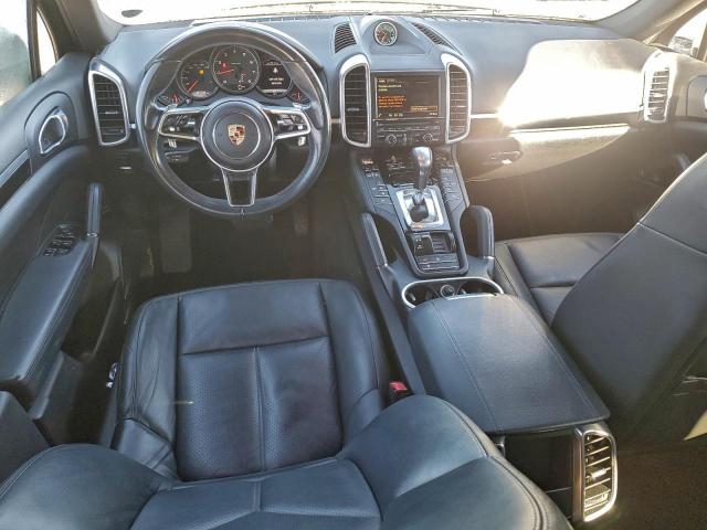 Porsche Cayenne Image 13