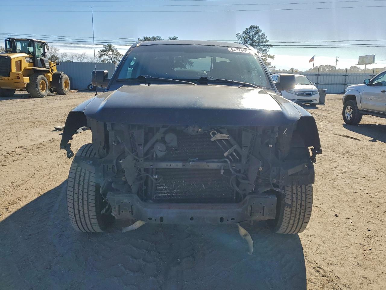 Nissan Titan S Image 5