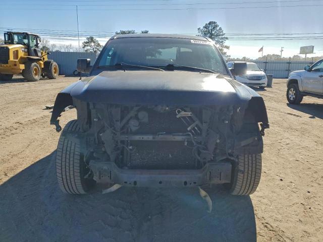 Nissan Titan S Image 5