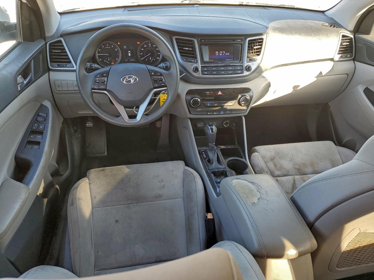 Hyundai TUCSON Limited Image 8