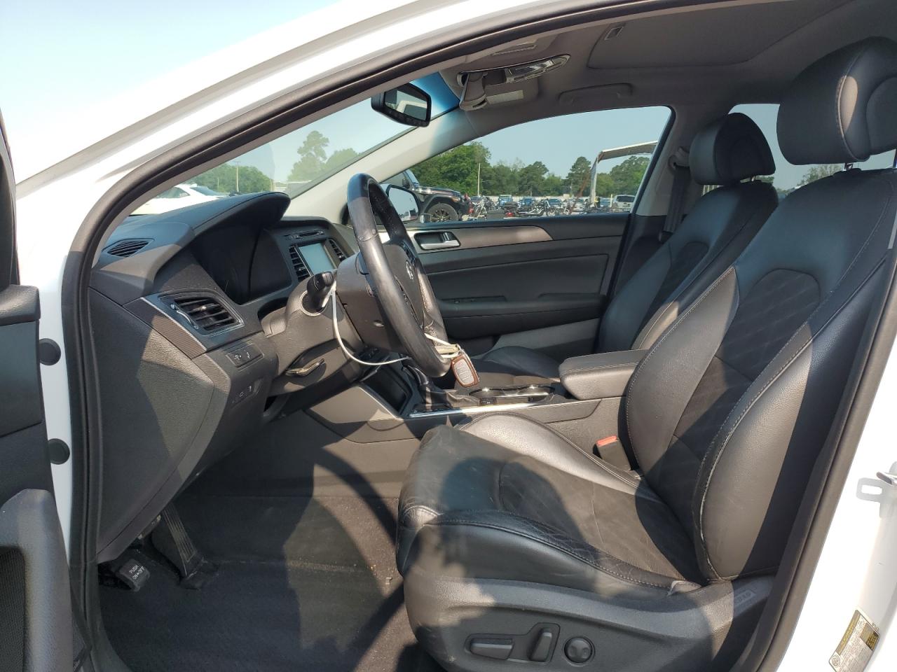 Hyundai SONATA Sport Image 4