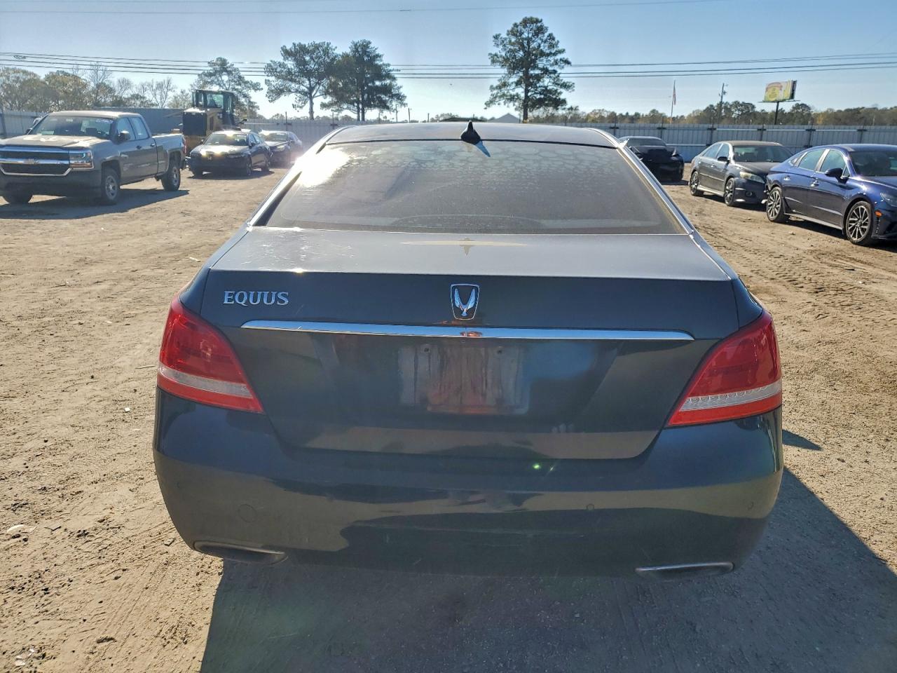 Hyundai Equus Signature Image 4