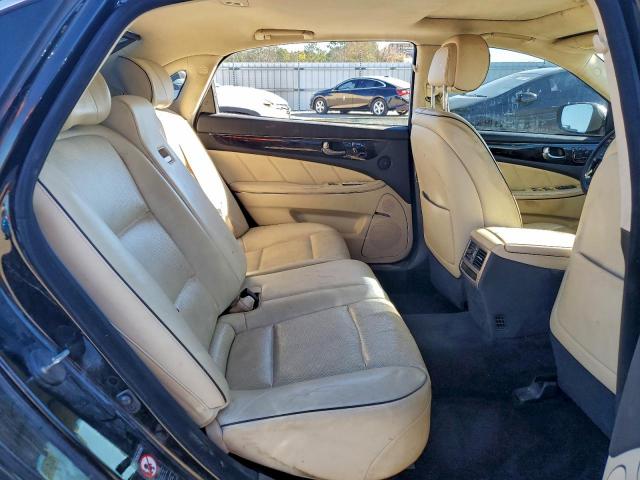 Hyundai Equus Signature Image 8